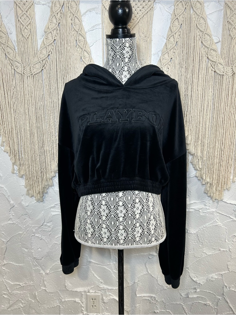 Playboy Black Velour Cropped Hoodie | Embossed Logo Pullover Sweatshirt Y2K Sz L